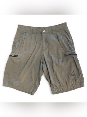 Gerry's gray khaki shorts size 32 #gerrys #khaki